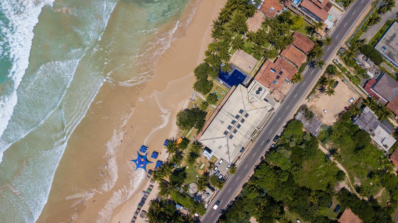 Beach Front Ahangama Buitenkant foto
